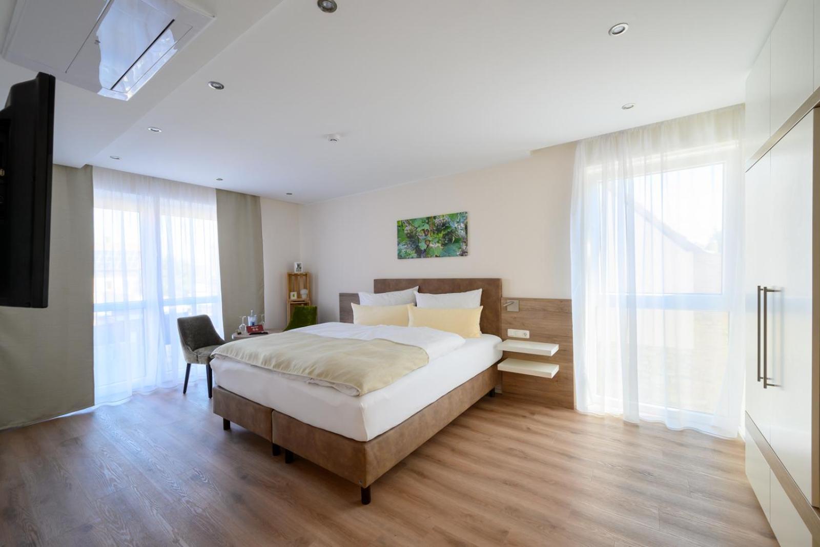 Gaestehaus Zum Weintraum Eimsheim Buitenkant foto